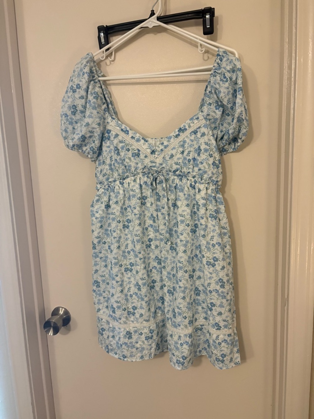 Altar'd State Blue Floral Mini Dress size large new